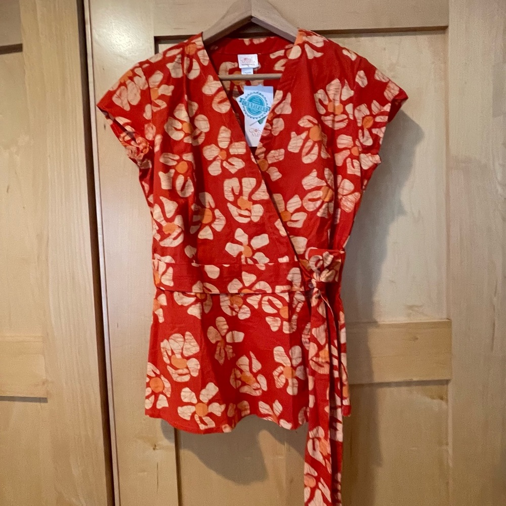 Women’s size medium Global Mama’s wrap blouse